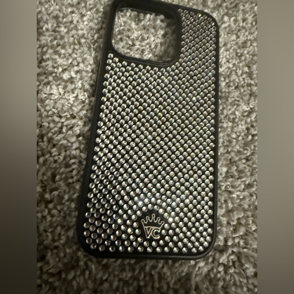 Velvet caviar Black Caviar Crystals iPhone 16 pro Case